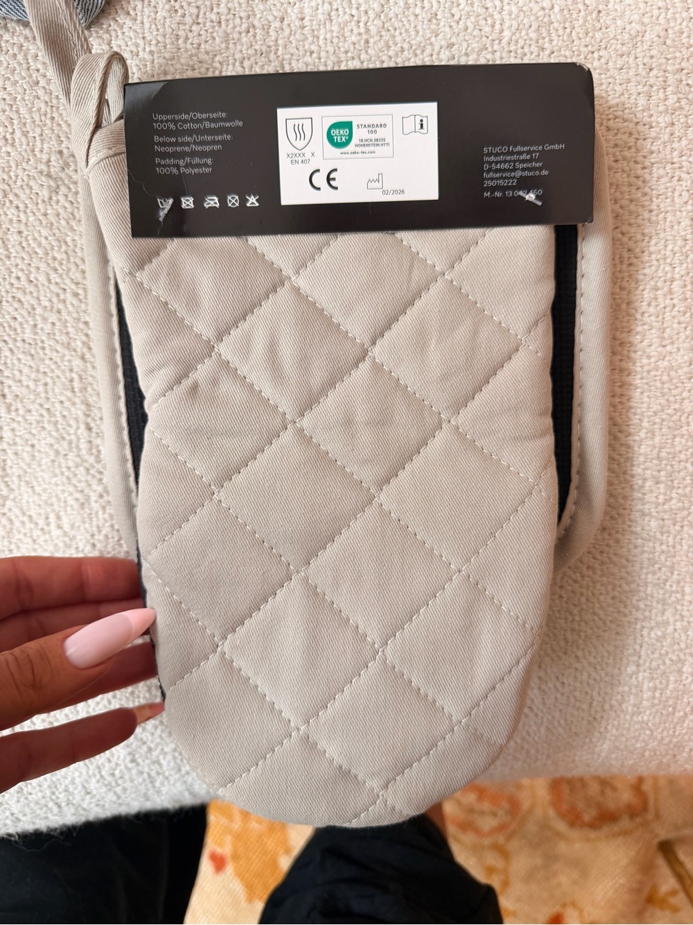 Miele Oven Mitt Set NWT IN CREAM BRAND NEW